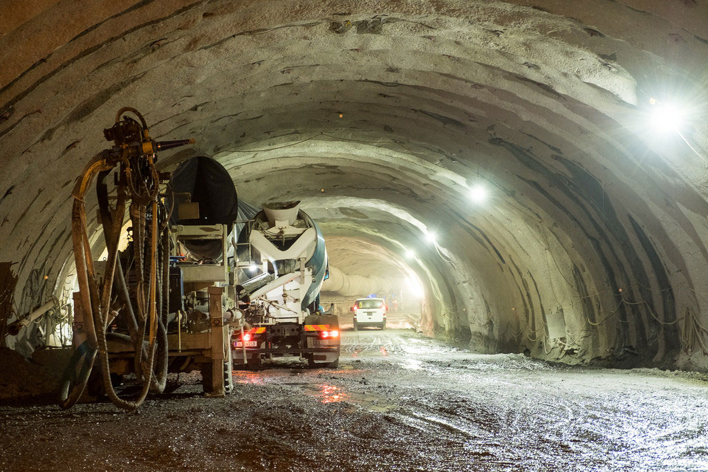 Tunnelbau Oberau